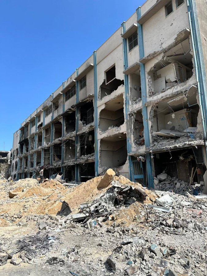 Destruction in Jabalia camp after occupation forces retreat