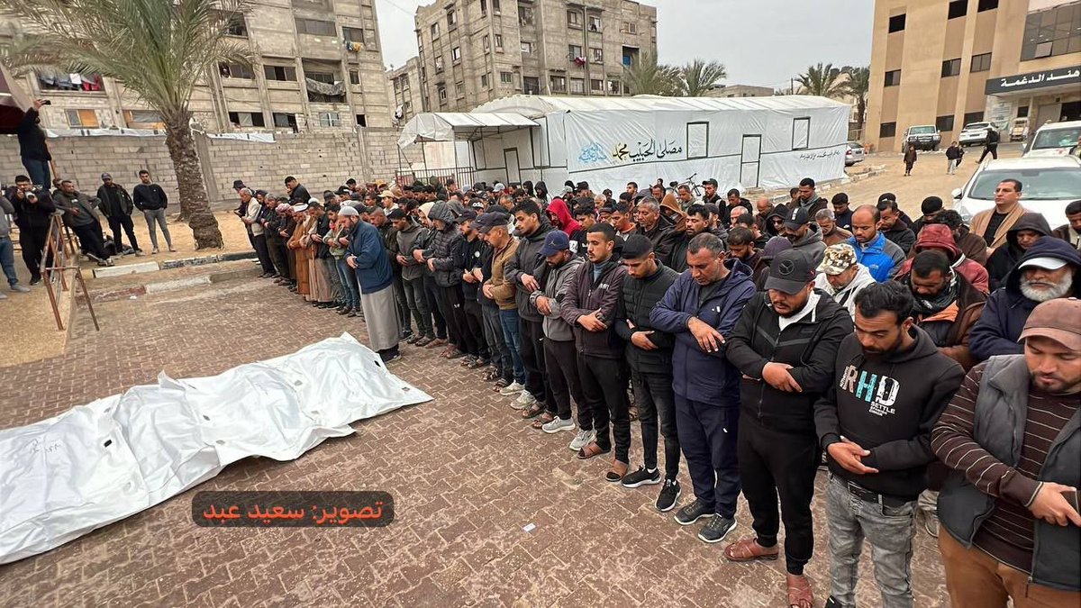 Six killed in Israeli airstrike on displaced persons tents Gaza