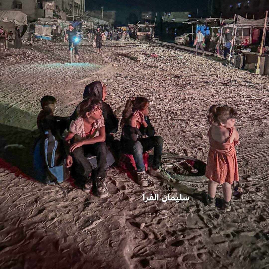 Palestinian mother and children forced onto streets after Israeli evacuation order