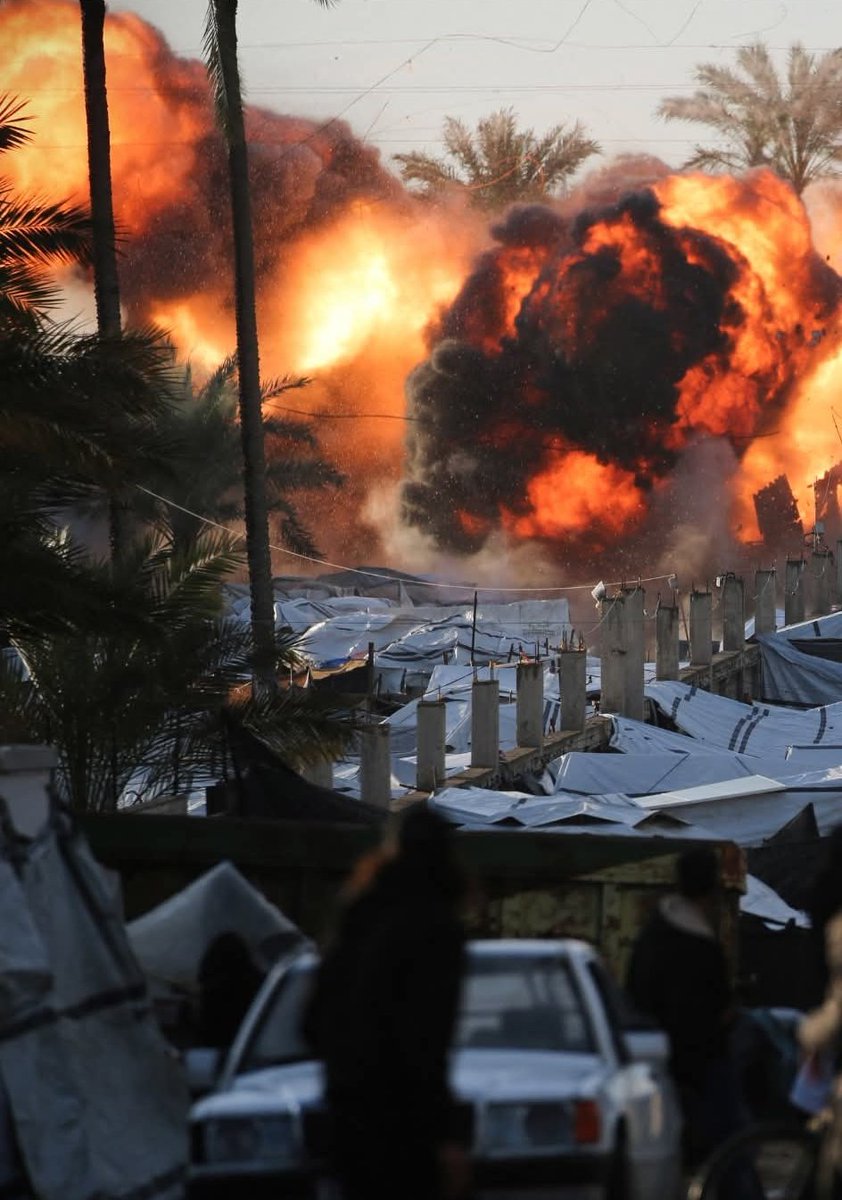 Gaza: Explosives Target Displaced People’s Tents, Worsening Suffering
