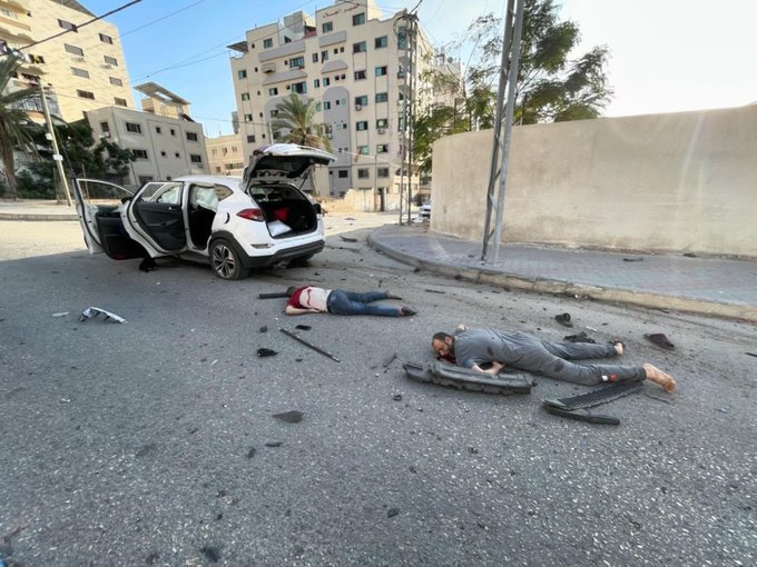 Gaza people stand alone facing war, displacement and hunger
