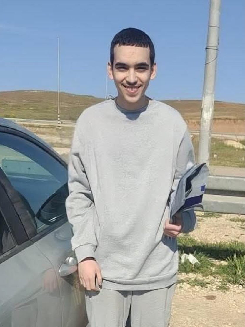 Occupation forces release Palestinian prisoners after completing sentences