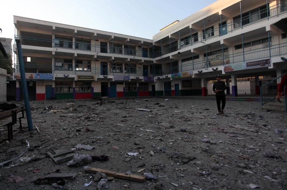 Israeli army intensifies targeting of schools sheltering displaced Palestinians