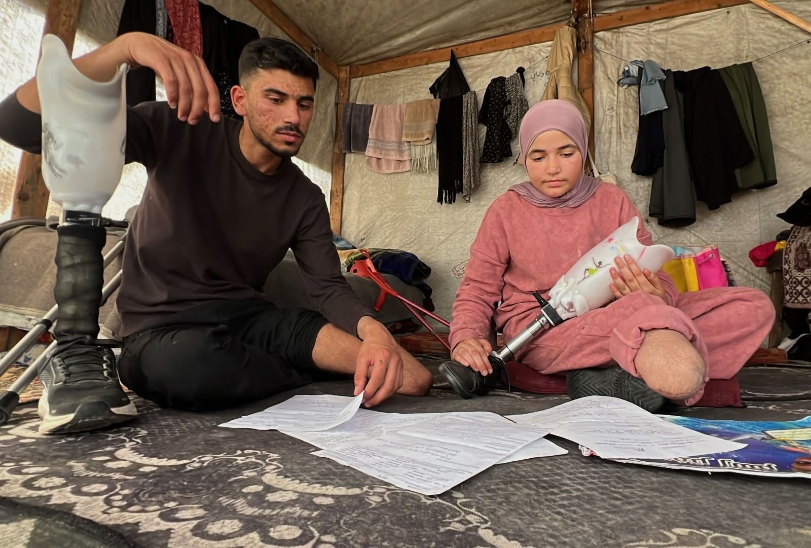 Gaza Siblings Adapt to Life After Limb Loss from Israeli Strike