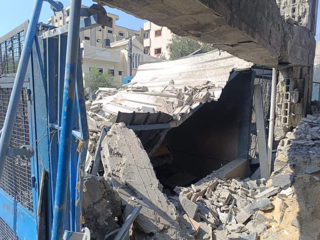 Israeli strikes on UNRWA school in Gaza kill 13, injure dozens
