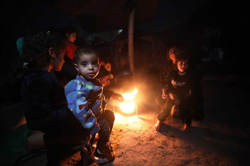 Gaza residents use dangerous heating methods due to fuel blockade