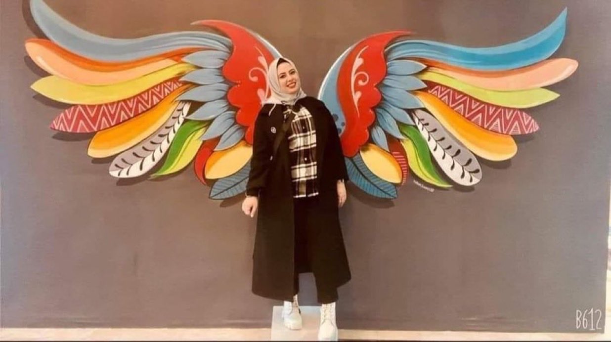 Israeli strike kills Palestinian artist Mahasin Al-Khatib in Gaza