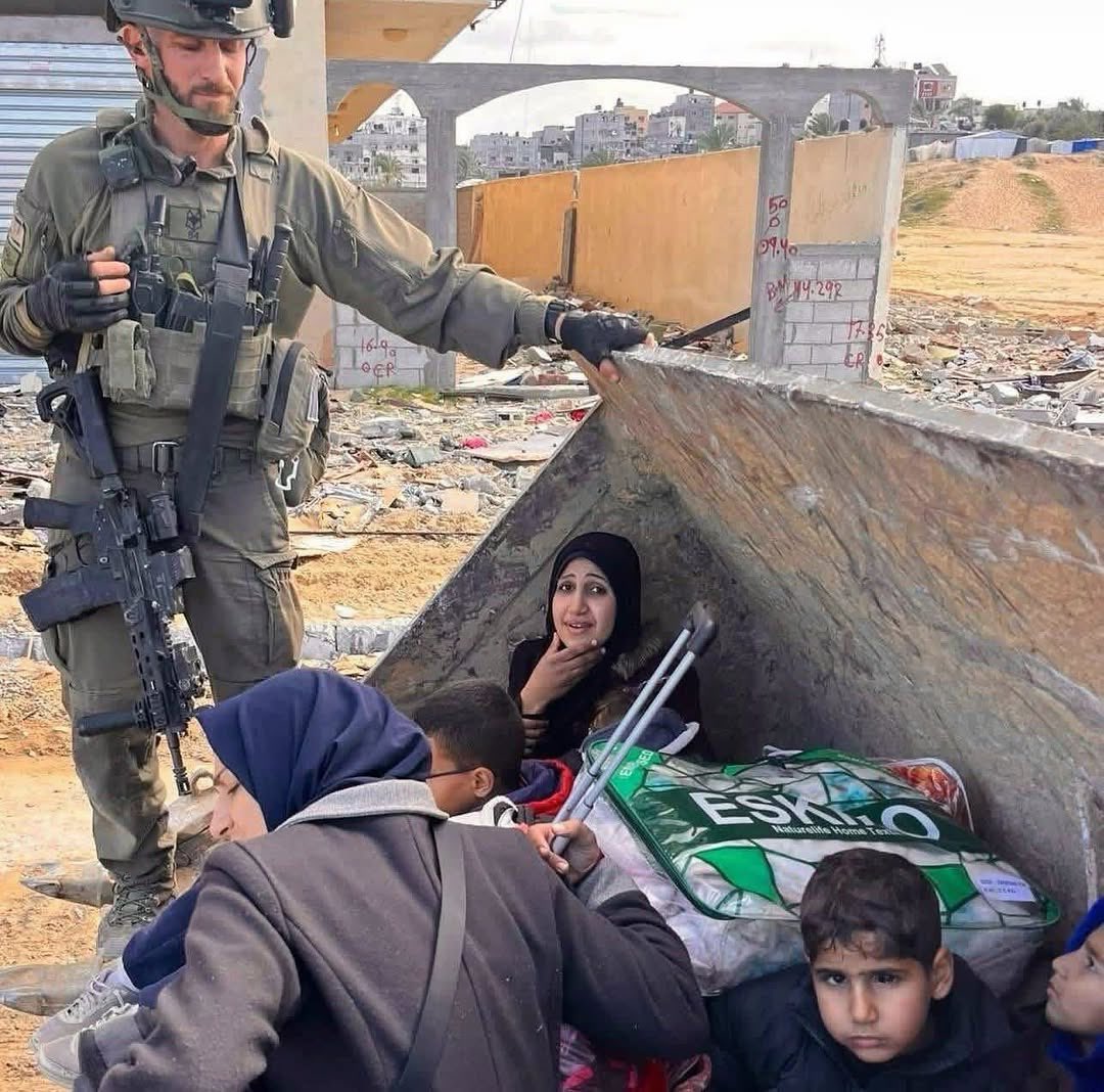 Israeli soldier places Palestinian women children front bulldozer