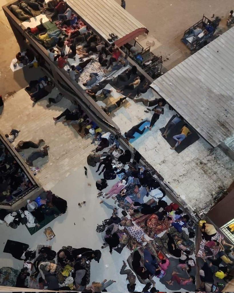 Displaced families sleep at Nasser Hospital after Israeli tank ground entry