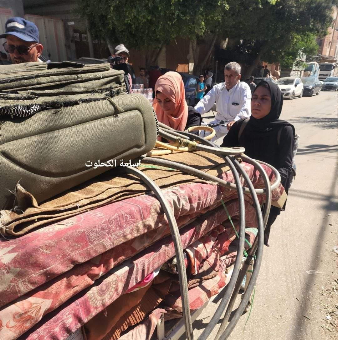 New displacement in eastern Deir al-Balah amid panic and uncertainty