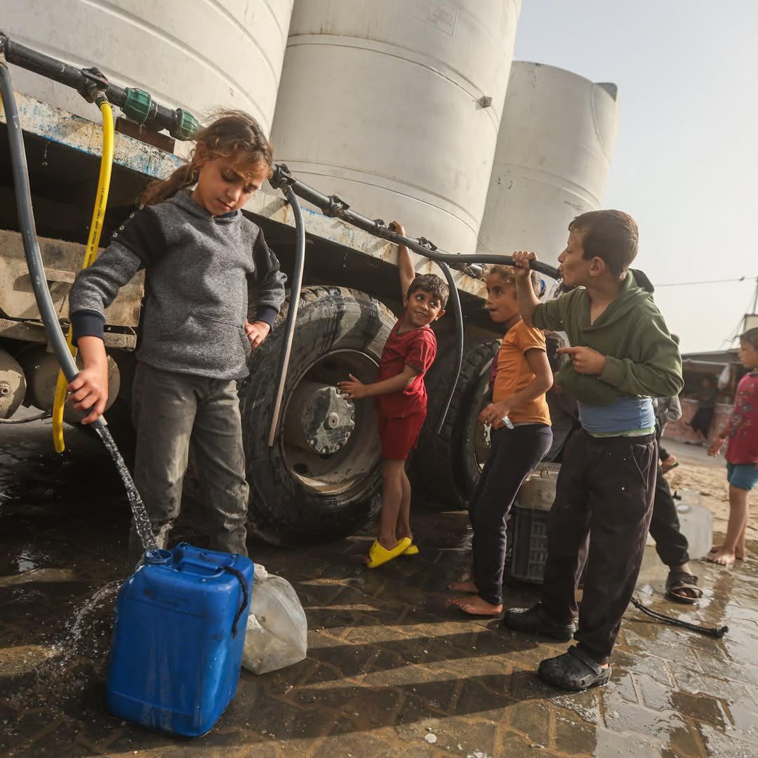 Daily Water Struggle for Gaza Residents