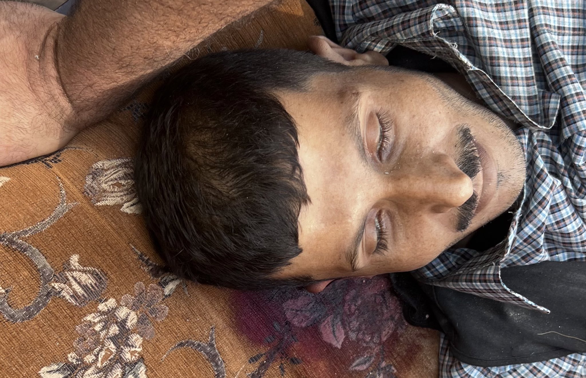 Israeli bombing kills one, wounds another in Gaza City