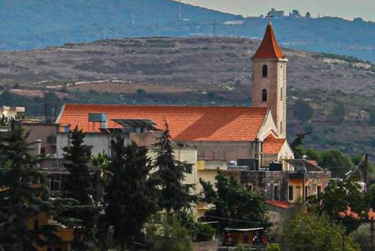 Israel besieges Christian village in South Lebanon cutting off aid