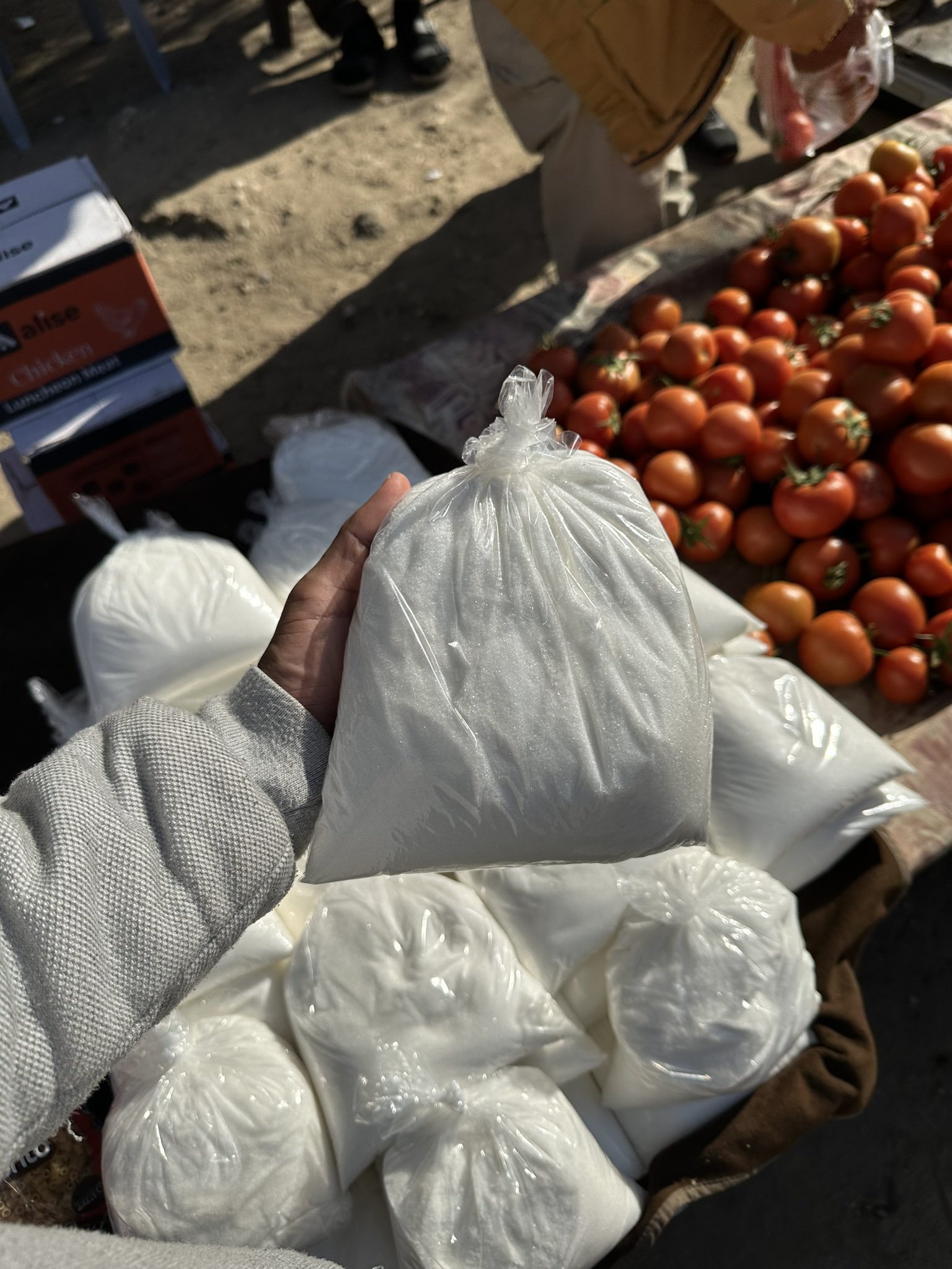 Sugar prices surge to $5 per kilo in Gaza amid income collapse