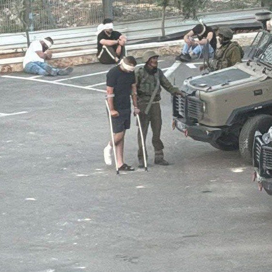 Israeli forces detain injured Palestinian in Husan detention campaign