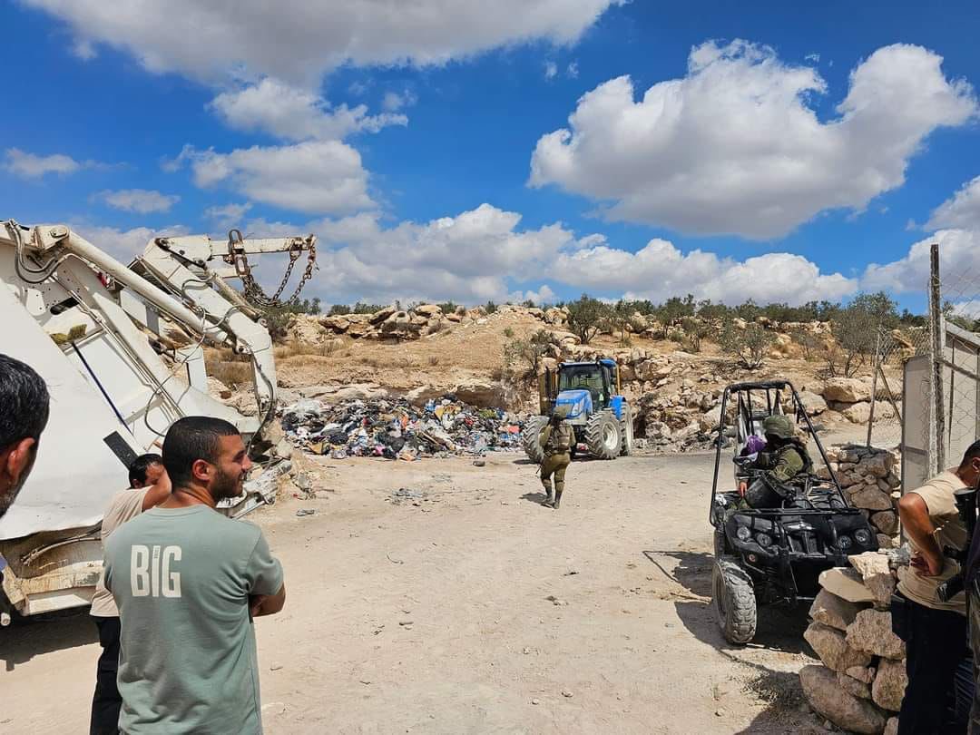 Israeli Forces Confiscate Equipment in West Bank Village