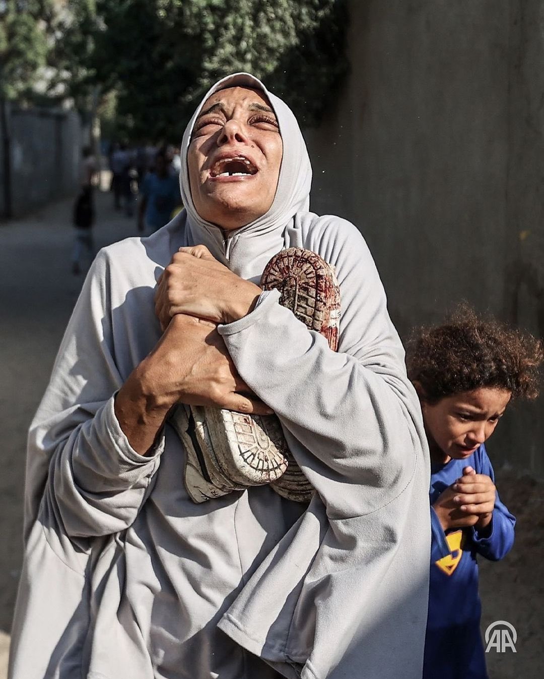 Palestinian Woman Mourns Husband Killed in Israeli Airstrike