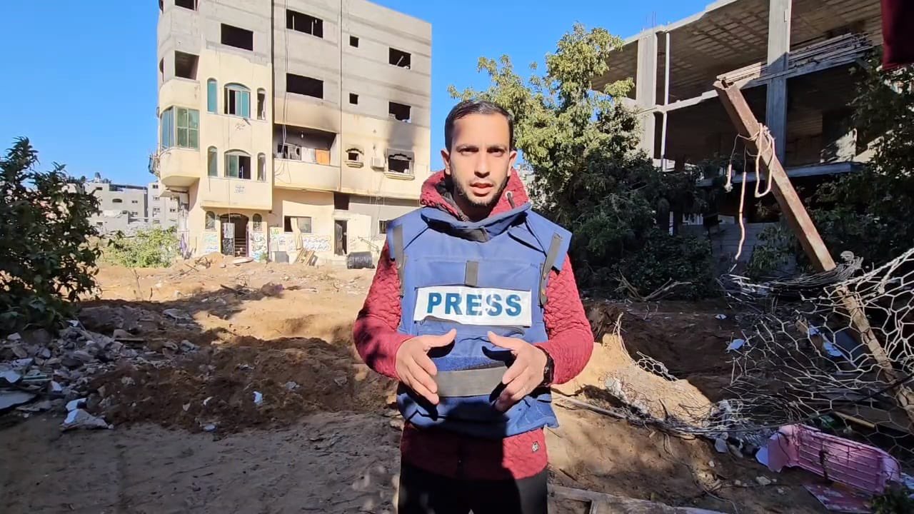 Israeli strike kills Palestinian journalist’s father in Gaza
