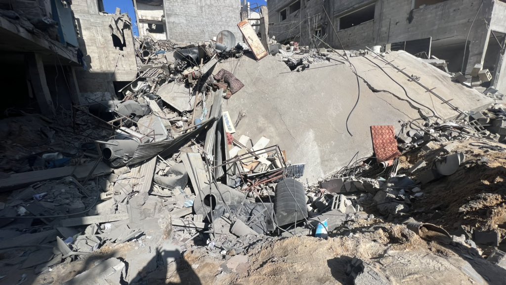 Israeli bombing kills 18 in Gaza journalists’ home