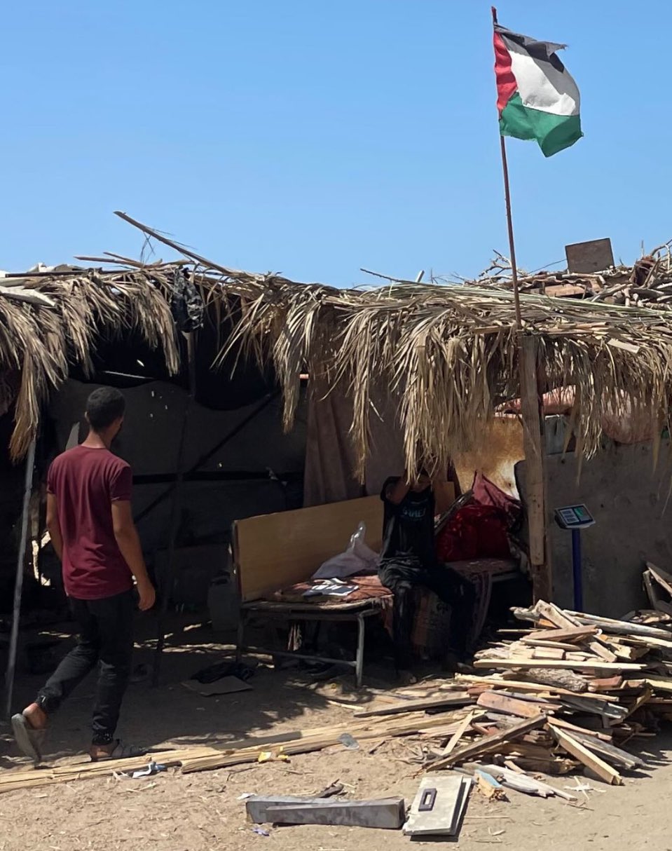 Daily Water Crisis Challenges Palestinians in Gaza Strip