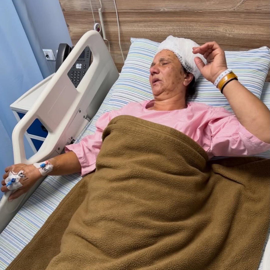 Settler attacks Palestinian family in Birzeit, woman hospitalized