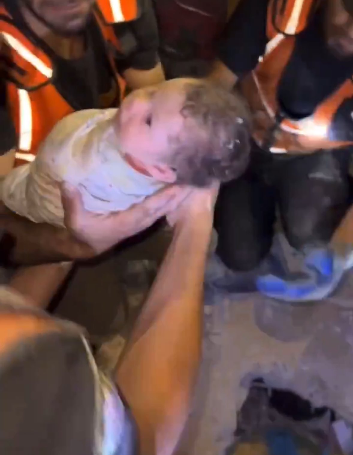 Baby girl born on first day of war survives