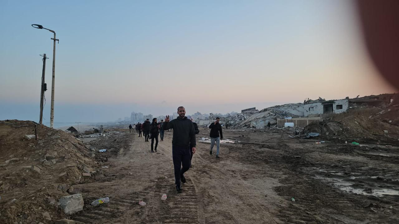 Palestinians Return to Northern Gaza Strip Following Agreement