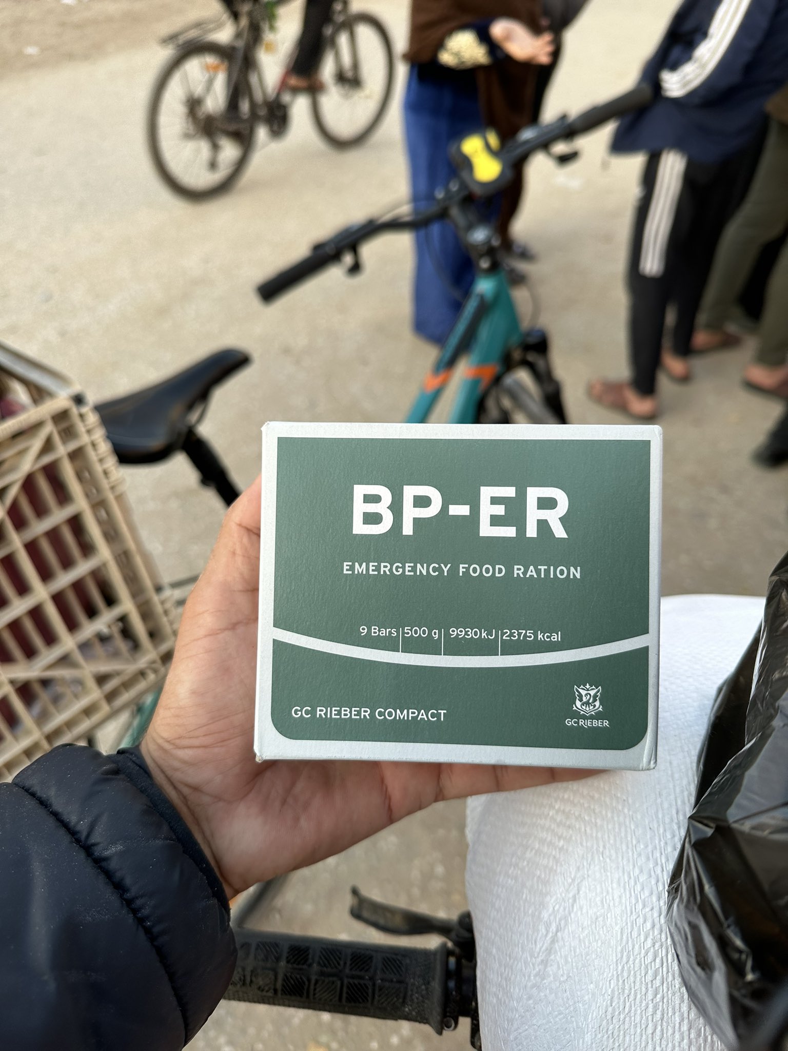 Emergency Food Discovery and Identification
