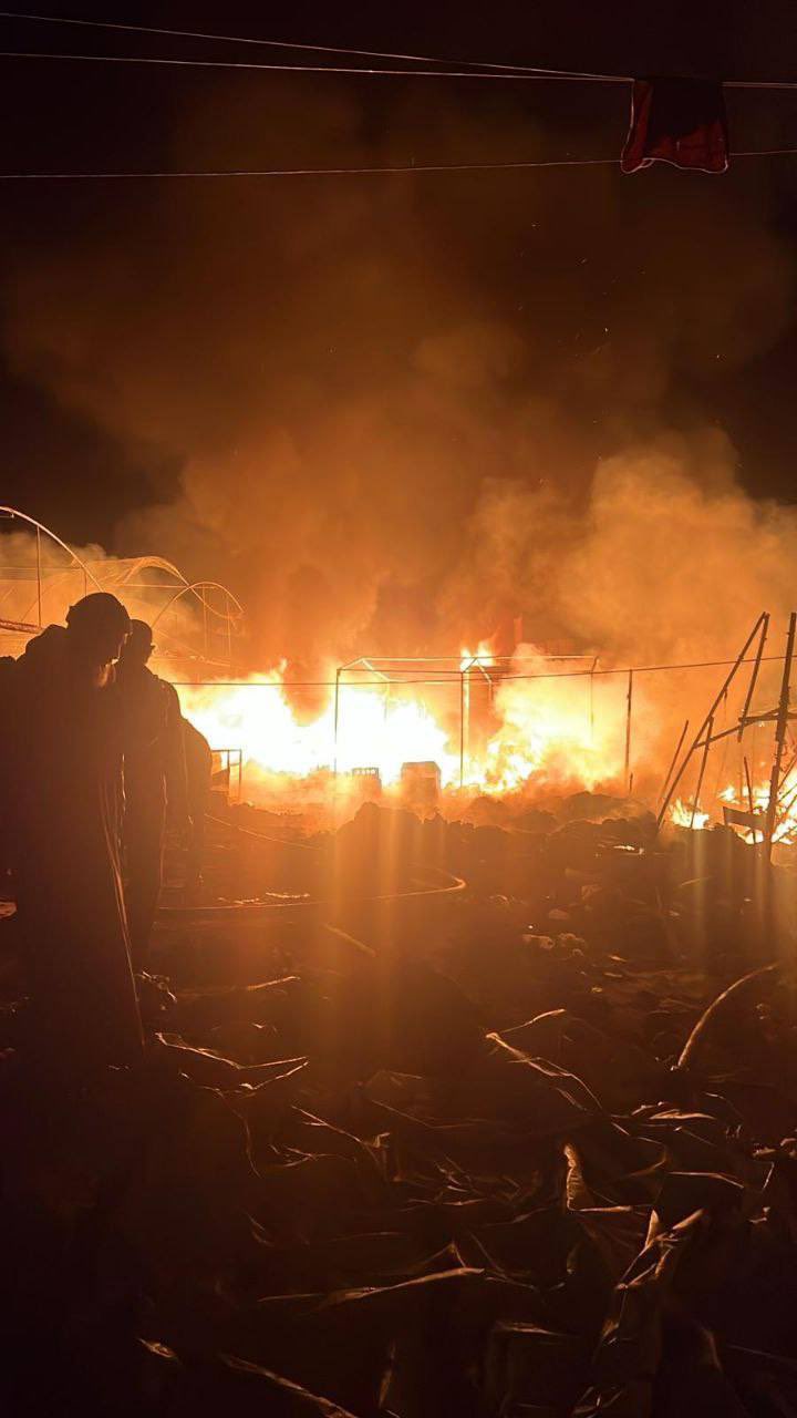Israel raining bombs on Gaza killing Palestinian civilians