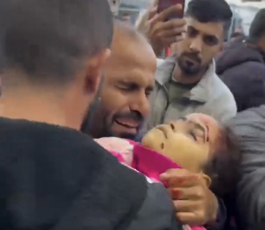 Israeli bombing kills child in Deir al-Balah displacement tent