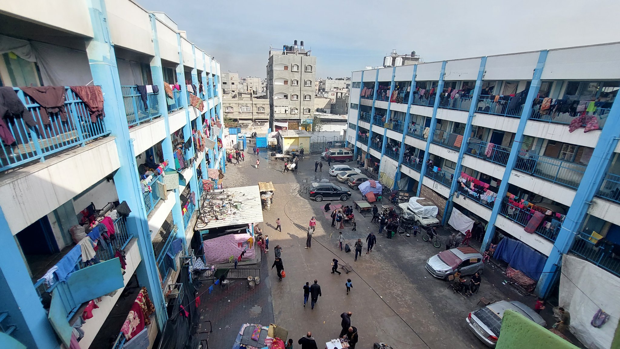 Continuous shelling of Jabalia camp displaces thousands without food water healthcare