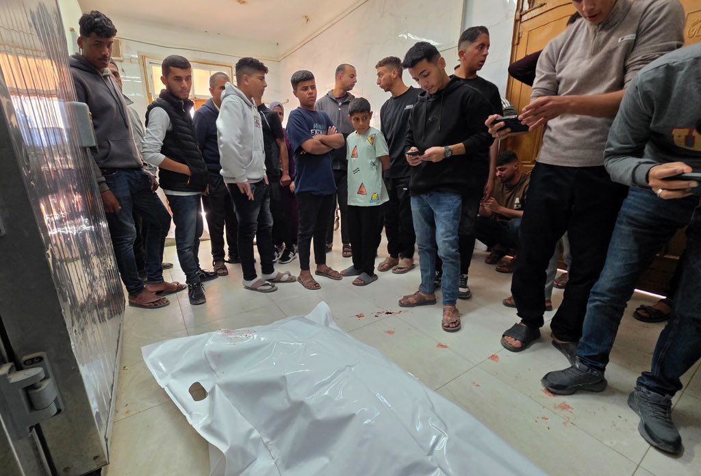 Three Palestinian Policemen Killed West of Gaza City