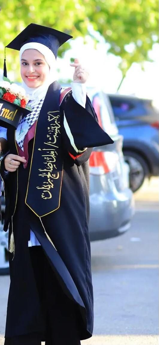 Gaza graduate shares dreams stolen by occupation