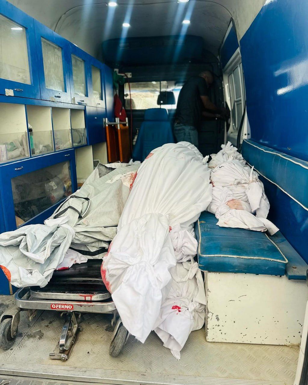 Palestinian Deaths in Israeli Airstrike on Jabalia Camp