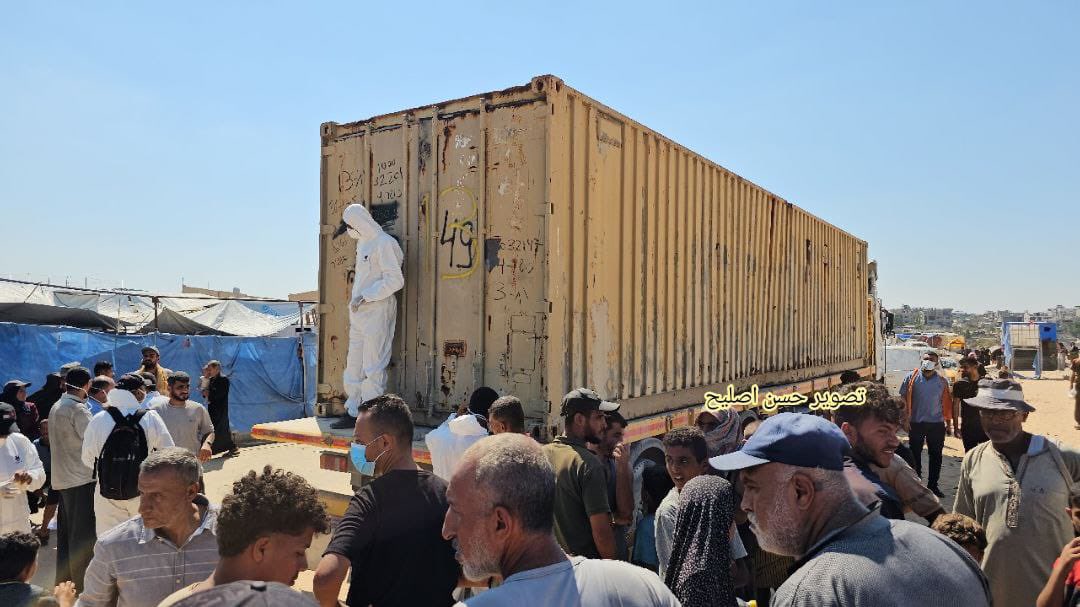 80+ Palestinian Bodies Arrive at Nasser Hospital for Mass Burial