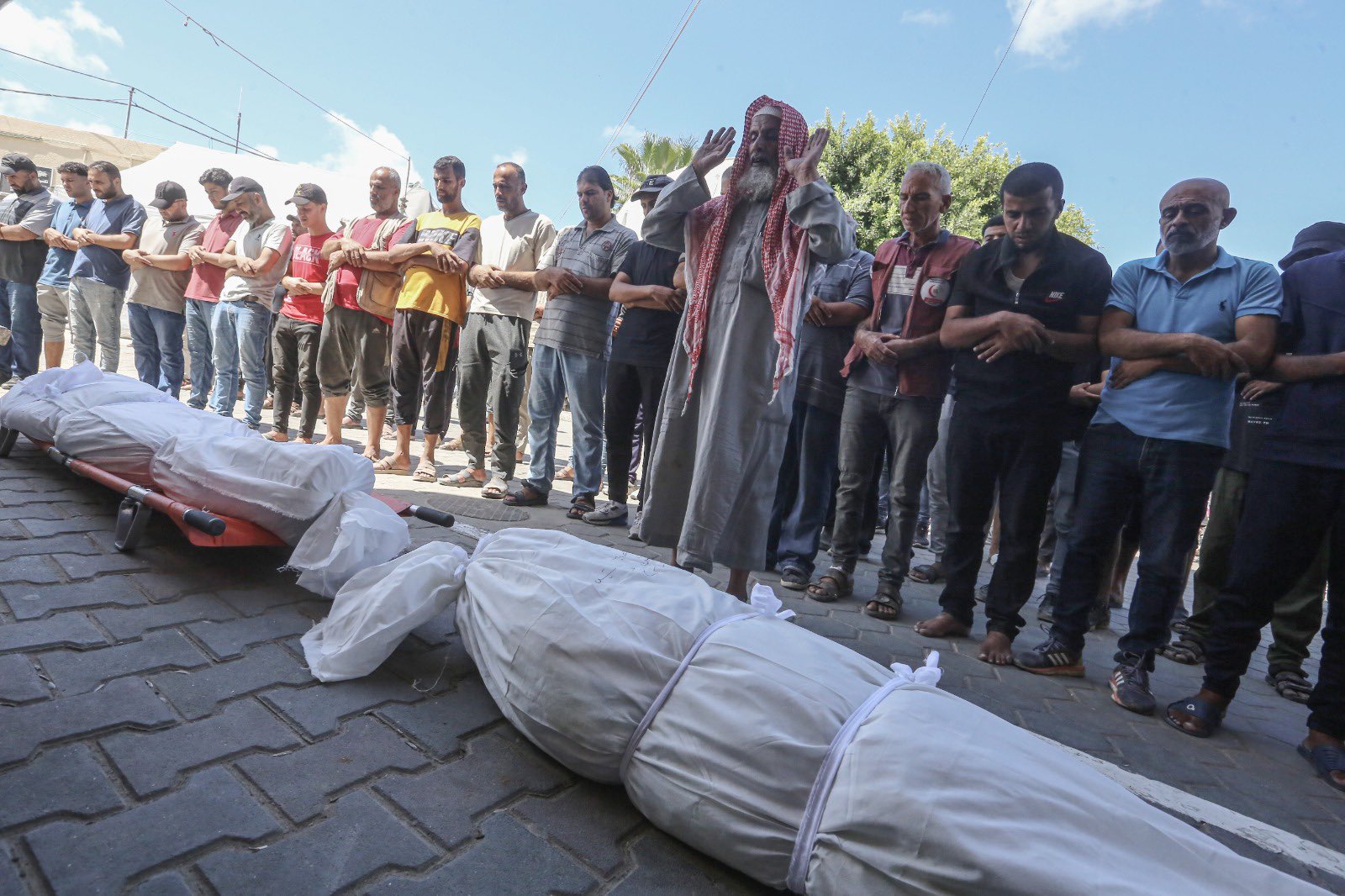 Israeli airstrikes kill five in Gaza refugee camps