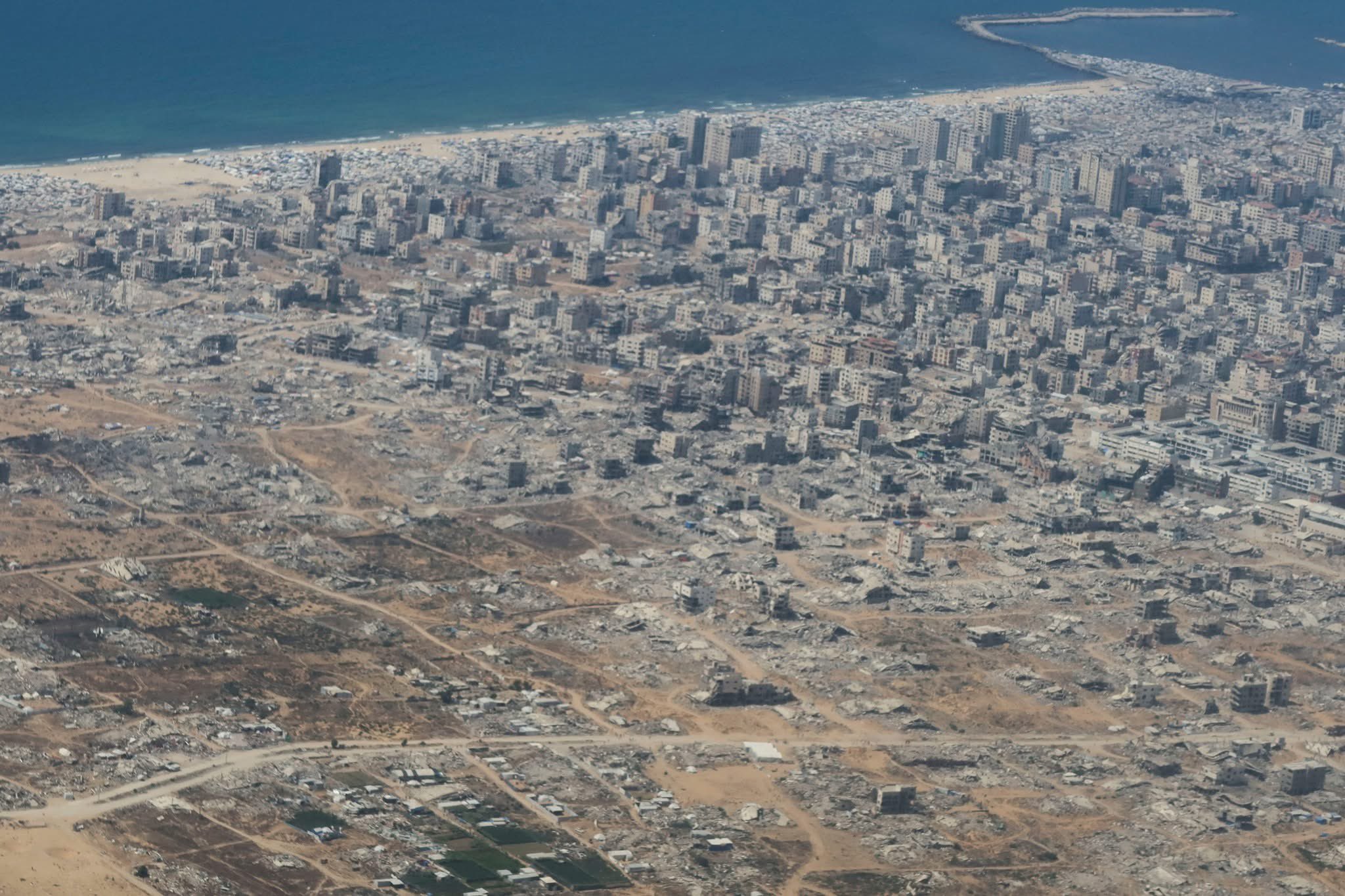 Israel Bans Journalists from Filming Gaza Airdrops Documentation