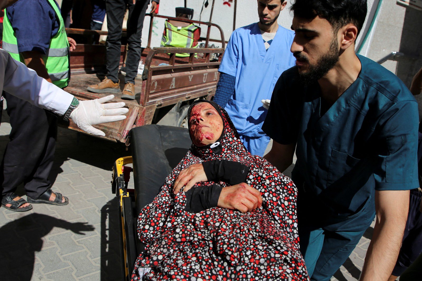 Israeli Bombing Kills Two in Khan Younis