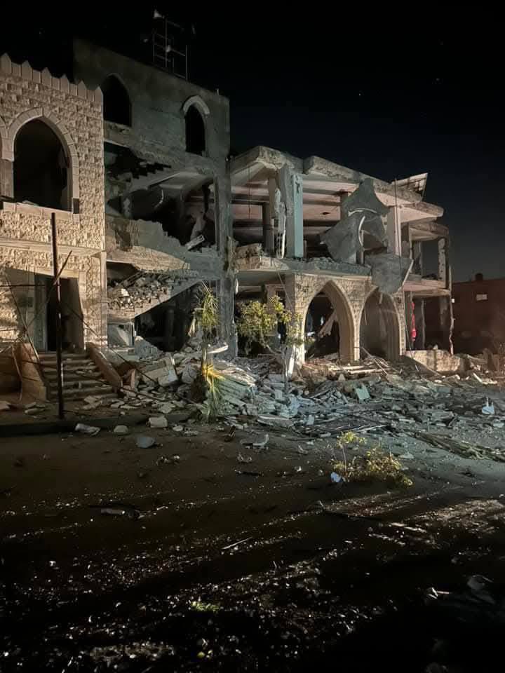 Israeli forces destroy Al Ansar Mosque in Deir al Balah