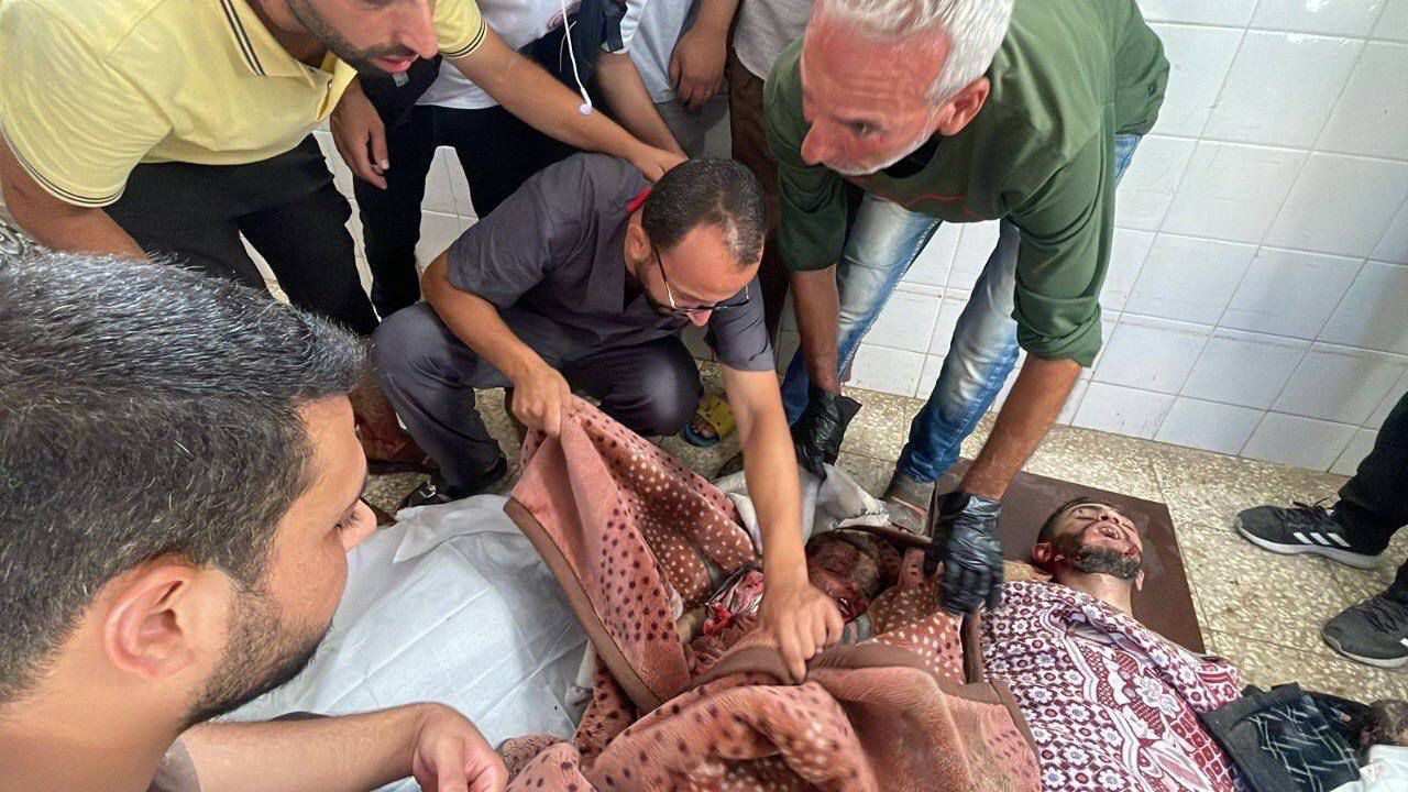 Israeli bombing kills multiple civilians in Deir al-Balah residential apartment