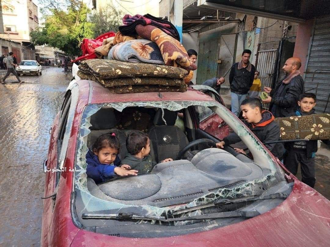 Deir-Al-Balah Residents Forced to Evacuate Amid Israeli Bombardment