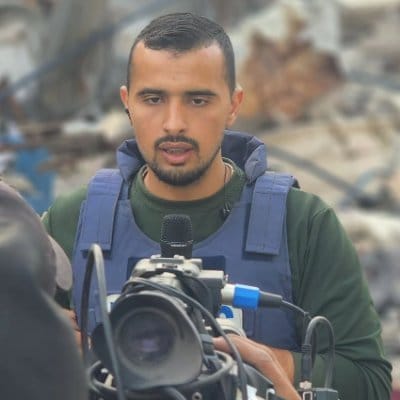 Israeli Soldiers Arrest Al Jazeera Correspondent in Gaza Hospital