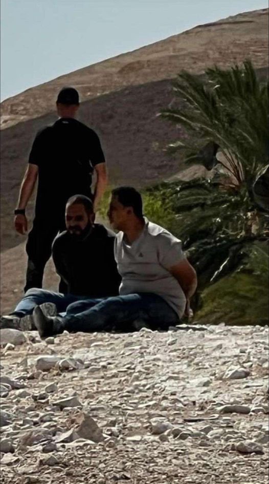 Israeli forces and settlers detain school staff in Jericho