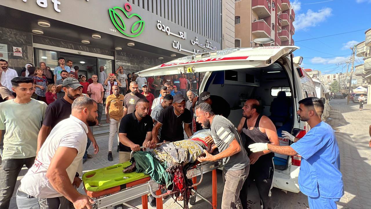 Israeli warplanes bomb water distribution gathering in Gaza