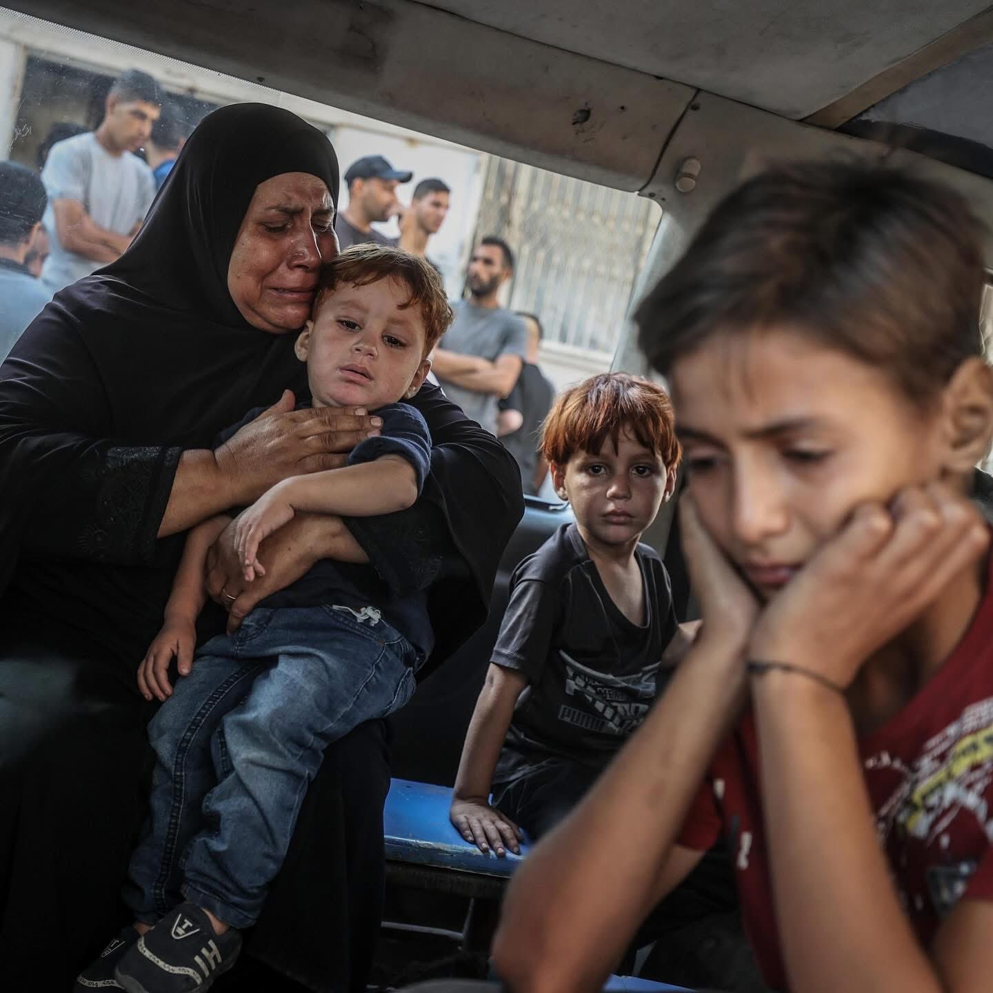 Palestinians mourn losses at Al-Shifa Hospital funeral ceremony