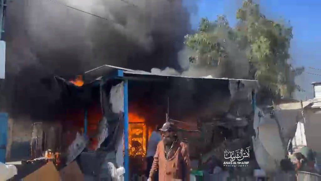 Israeli forces target displaced Palestinians’ tents in Jabalia camp