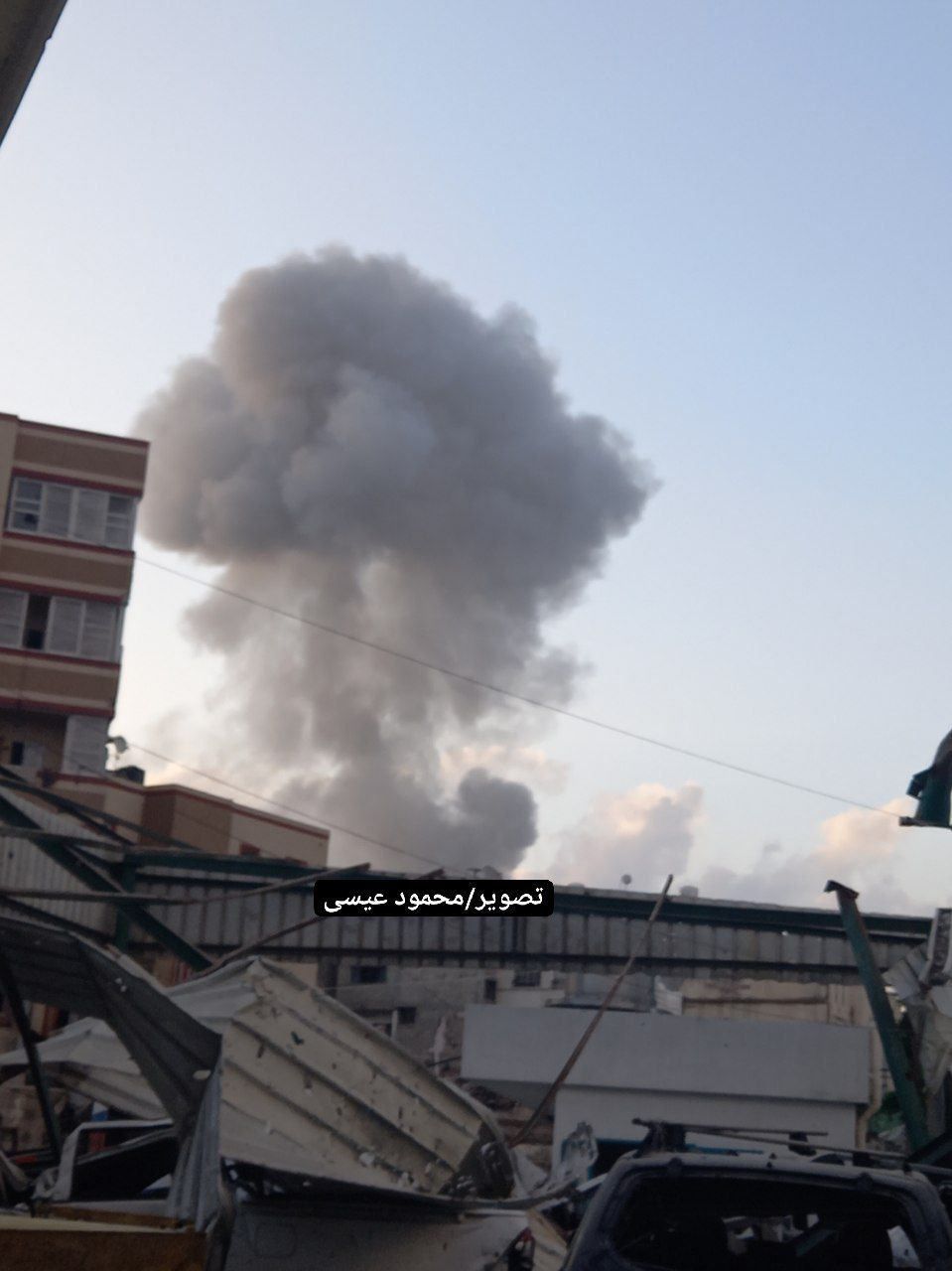 Israeli warplanes strike Shujaiya neighborhood in Gaza