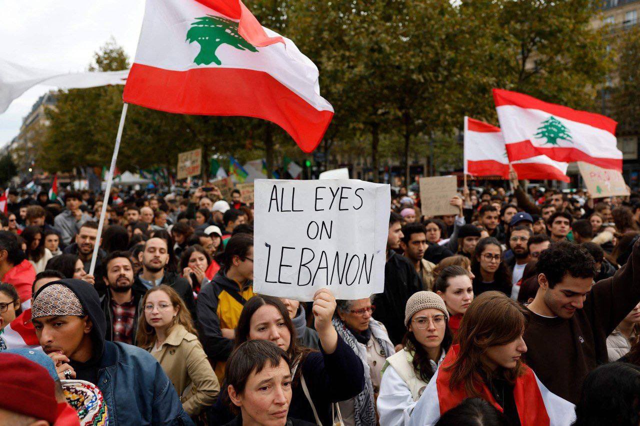 French Activists Organize Solidarity Event for Lebanese People