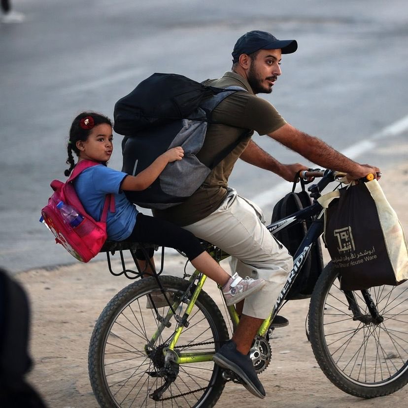 Palestinian Displacement from al-Bureij Refugee Camp in Gaza