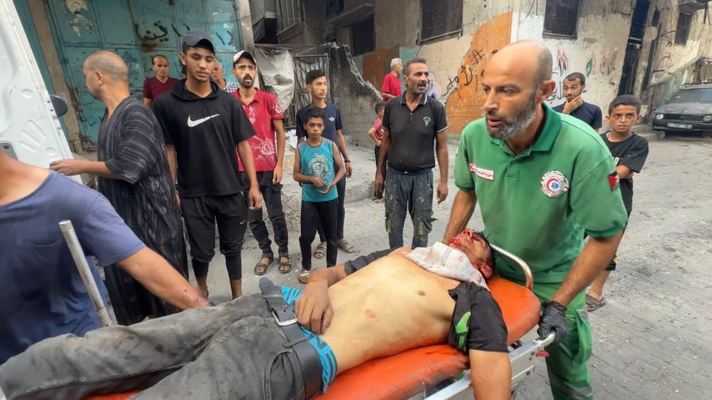 Israeli bombing kills eight family members in Al Shati camp